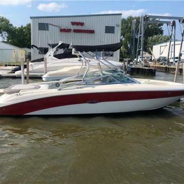 2003 Sea Ray 240 signature