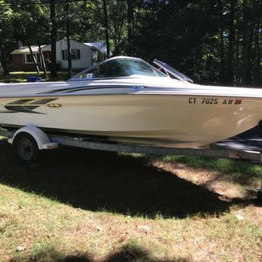 2000 Sea Ray 135