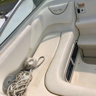 2002 Sea Ray 260 sundancer aft cabin