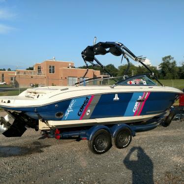 2006 Sea Ray 220 select