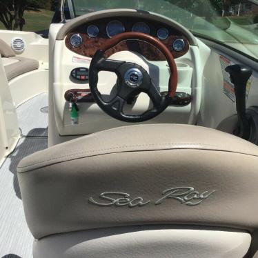 2004 Sea Ray