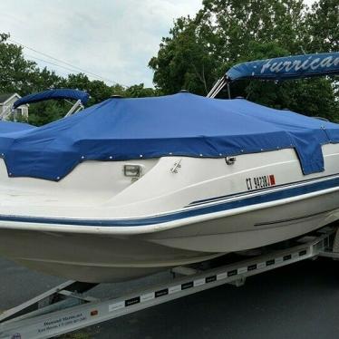 1999 Hurricane fundeck 248