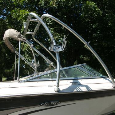 2002 Sea Ray 185 bow rider