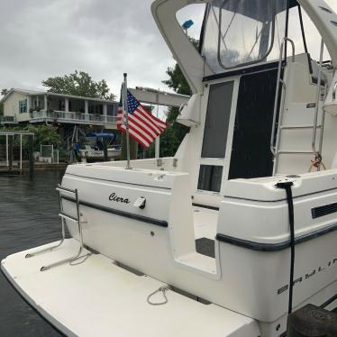 1999 Bayliner 2858 command bridge