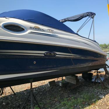 2007 Sea Ray sundeck 240