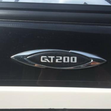 2017 Glastron gt 200