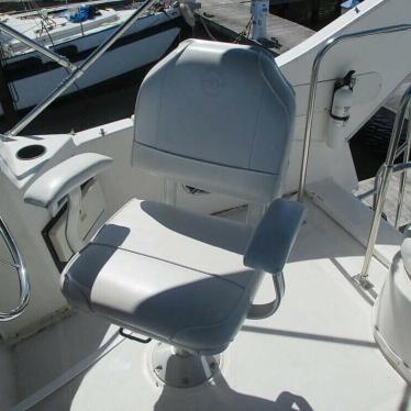 1996 Bayliner 37