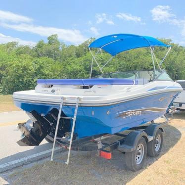 2012 Sea Ray 205 sport