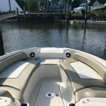 2007 Sea Ray sundeck 240