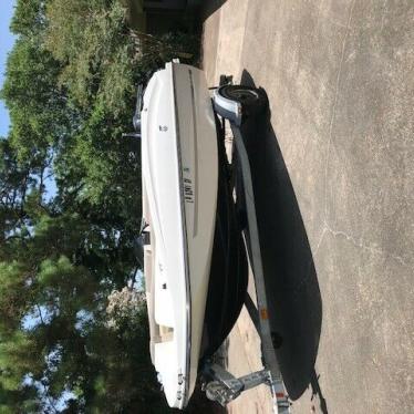 2016 Bayliner 190 deckboat