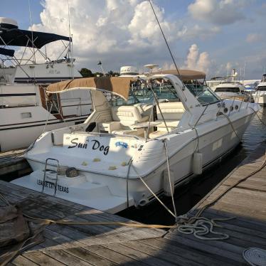 1996 Sea Ray 400 express cruiser