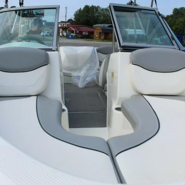 2011 Bayliner 175