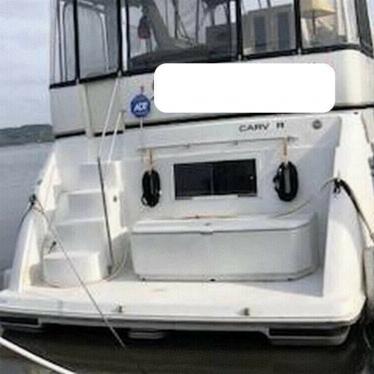 2001 Carver 406 aft cabin