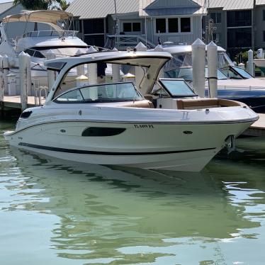 2015 Sea Ray 35 slx 8.2 merc