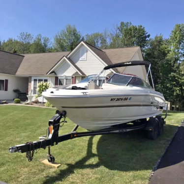 2002 Sea Ray sea ray 200