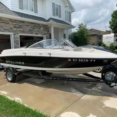 2012 Bayliner