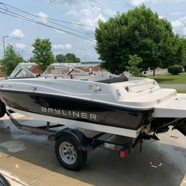 2012 Bayliner