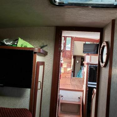 1984 Carver 3207 aft cabin