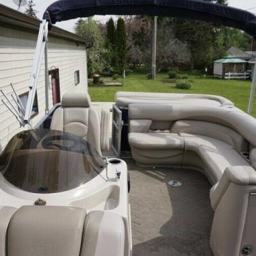 2014 Starcraft stardeck 236 cruise