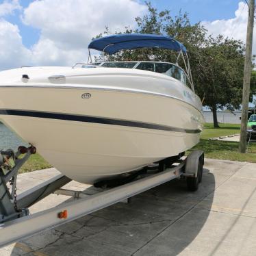 2004 Maxum 2400sc