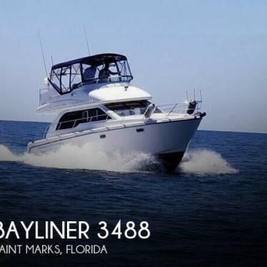 2001 Bayliner 3488 command bridge