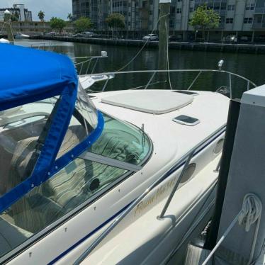 2002 Rinker 342 fiesta vee