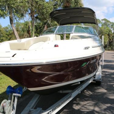 2006 Sea Ray 240 sundeck