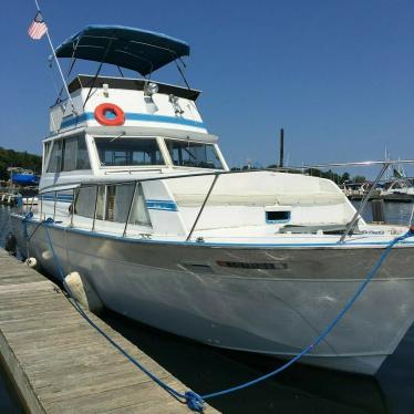 Marinette Flybridge Sedan 1978 for sale for $4,200 - Boats-from-USA.com