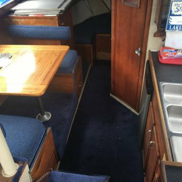 Marinette Flybridge Sedan 1978 for sale for $4,200 - Boats-from-USA.com