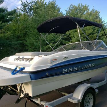 2011 Bayliner 185br