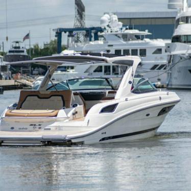 2015 Sea Ray 350 slx