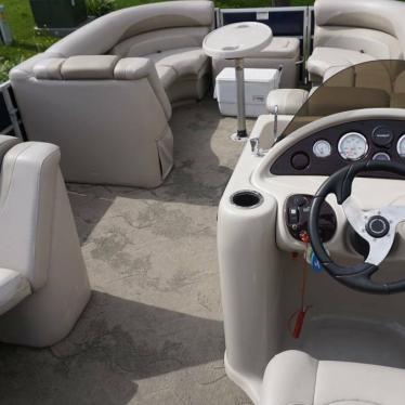 2014 Starcraft stardeck 236 cruise