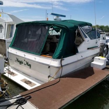 1987 Sea Ray express cruiser