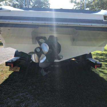 2009 Rinker captiva 246