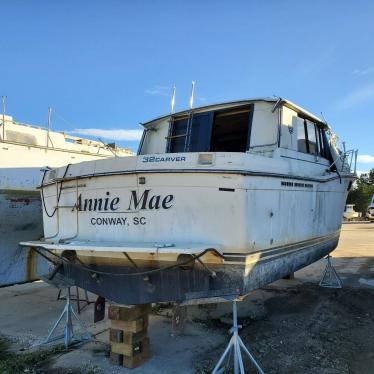 1989 Carver 32 convertible