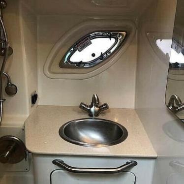 2008 Sea Ray sundancer 330