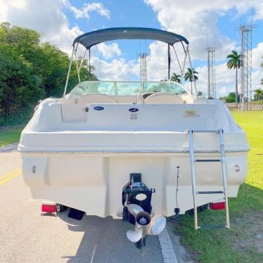 2004 Sea Ray 215 weekender