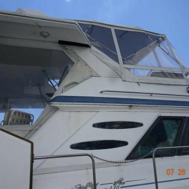 1989 Sea Ray 440 aft cabin