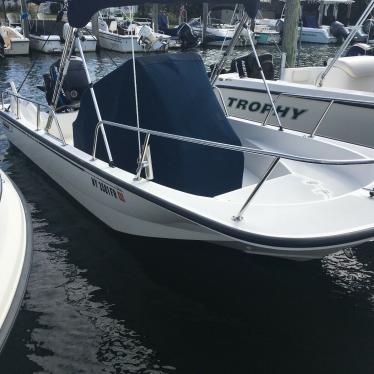 2003 Boston Whaler montauk