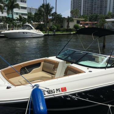 2014 Sea Ray 240 sundeck