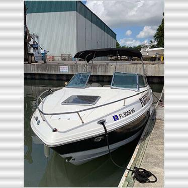 2004 Chaparral 235 ssi