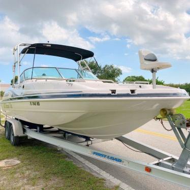 2002 Hurricane 237 sun deck