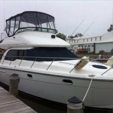 Bayliner 3488 Command Bridge 2001 for sale for $64,000 - Boats-from-USA.com