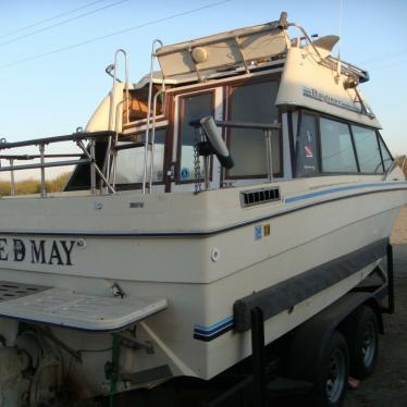 1980 Bayliner 2350