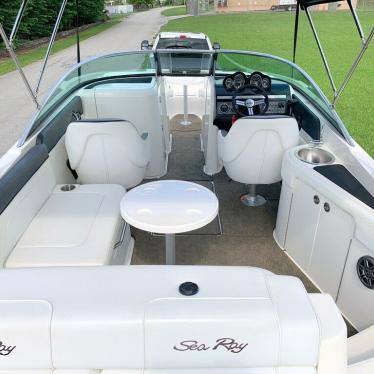 2014 Sea Ray 260 sundeck