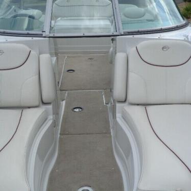 2007 Crownline deck boat 240 ex