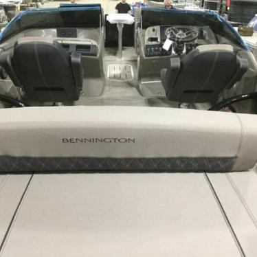 2019 Bennington 25 qxsbwa with 300! huge marine clearance sale!