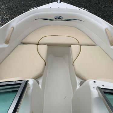 2001 Sea Ray 180br