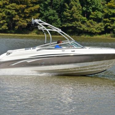 2007 Chaparral 210 wake