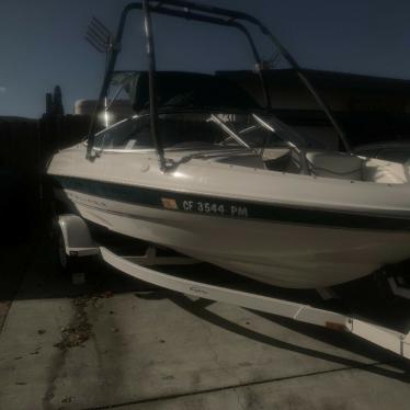 2000 Bayliner capri 1850